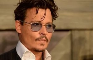 jonniu depp 300x194