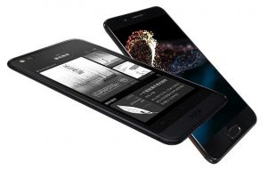 yota 3 plus released yotaphone